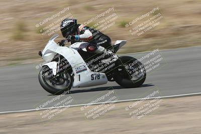 media/Apr-20-2025-AHRMA (Sun) [[393a79c373]]/Race/Group 3/Turn 4b/